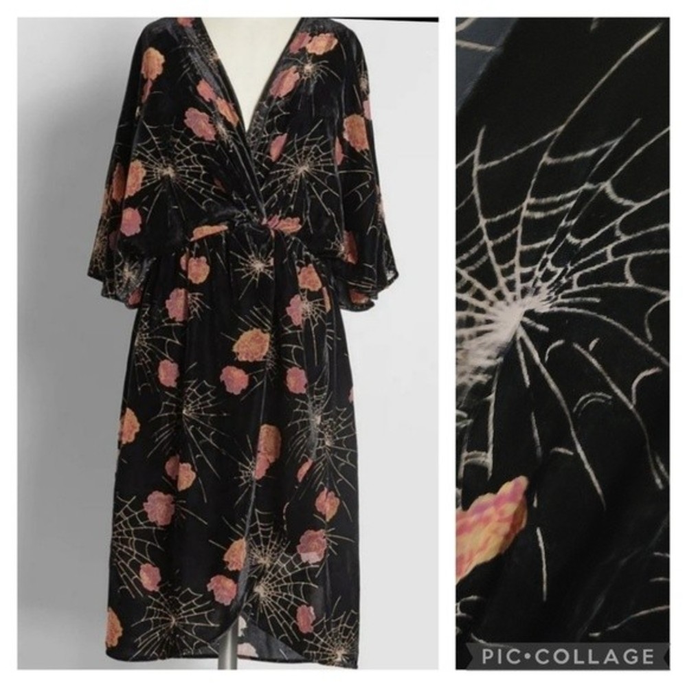 Modcloth Dramatic Depths SpiderWeb Velvet Dress